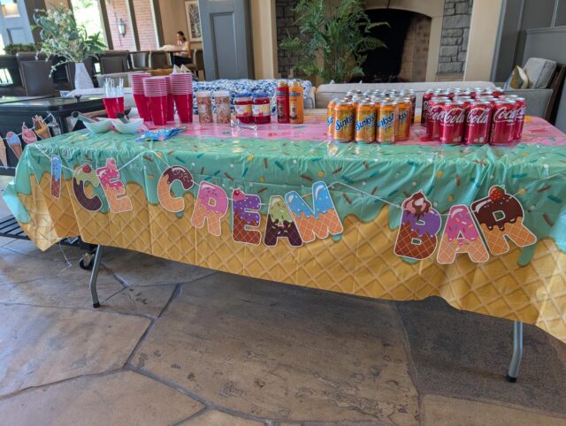 Thank you to everyone who came out to the ice-cream bar! It was a lot of fun and we will be sure to do it again soon!🍧🍨