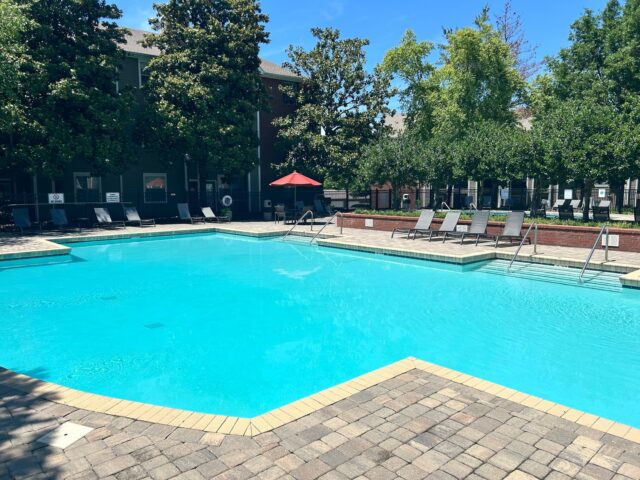 Make a splash at Waterford Crossings! Stop by and tour today!  1, 2, 3 bedrooms available!