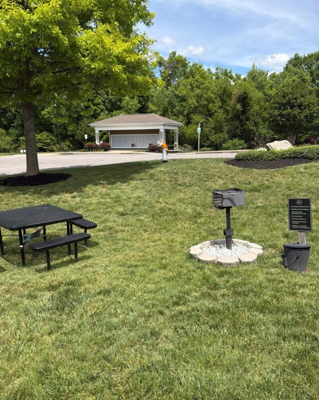Turn up the heat at our grilling stations! They can be found around the community for your enjoyment!🔥🔥